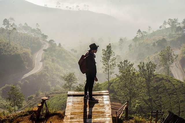 Tur Gunung Berapi Bandung: Panduan Liburan April Lengkap 2026